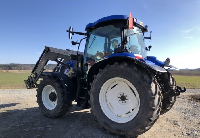 New Holland 6T020 | B Baumaschinen Limited