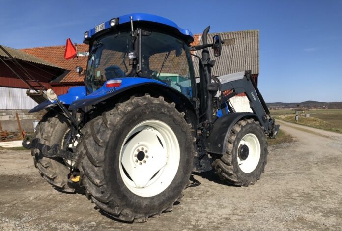 New Holland 6T020 | B Baumaschinen Limited